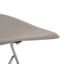 D2.DESIGN Krzesło P016 PP tworzywo mild grey beżowe, chromowane nogi metalowe nowoczesne i funkcjonalne